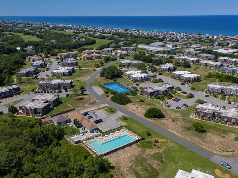 2801 Seahorse Ct — Photo 18