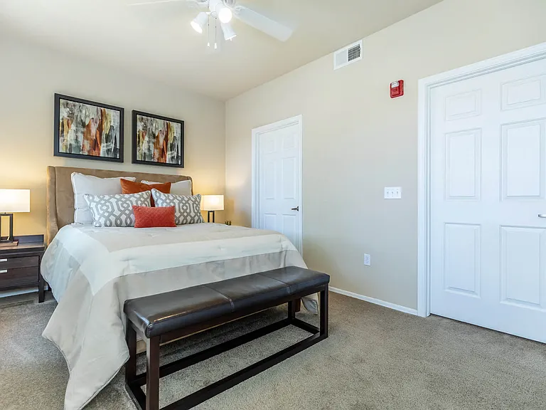 1b1 751 SQFT 1 Bed 1 Bath