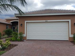 4832 Marble Springs Cir, Wimauma, FL 33598