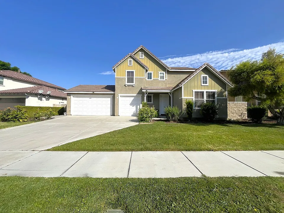7143 Leighton Dr