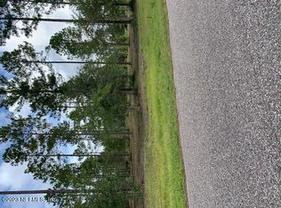 14085 Dunroven Dr, Bryceville, FL 32009