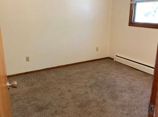 1516 N 16th St #11, Bismarck, ND 58501