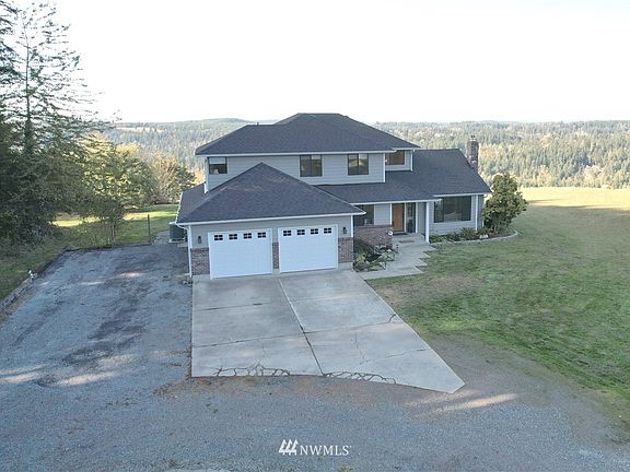 2nd image of 10415 430th St E