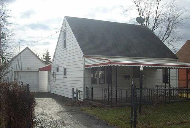 1st image of 19 Gardenvale Dr