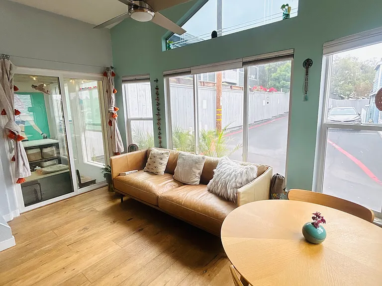 1624 N Coast Highway 101 #52 — Photo 35