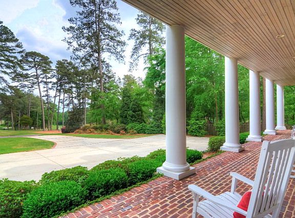3rd image of 3572 Carnoustie Dr
