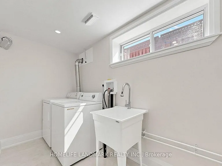 126 Fenside Dr #BASEMENT — Photo 12