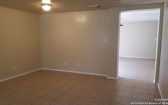 2nd image of 9846 Sunset Pl