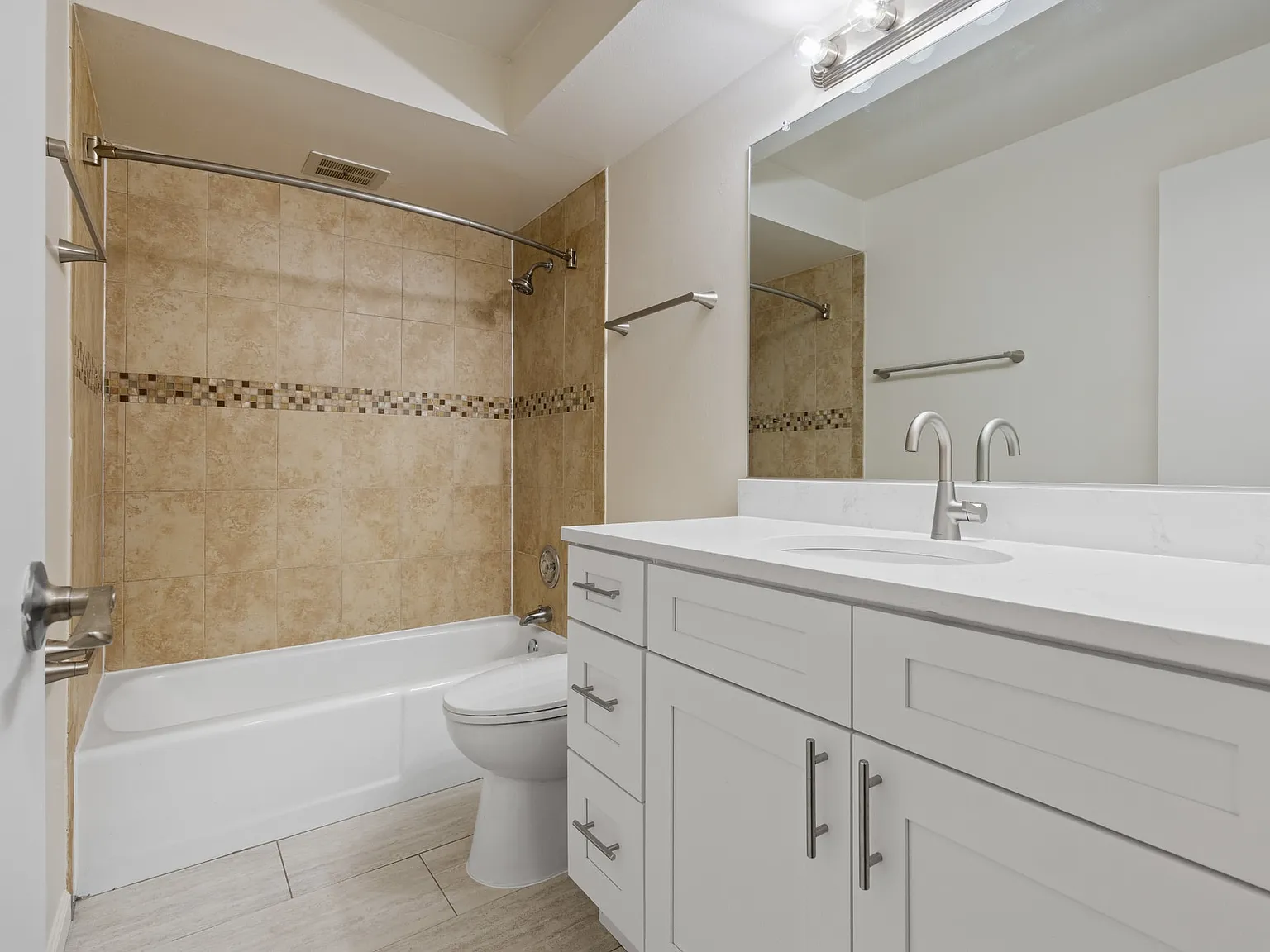 Chateau Royale — Photo 4
