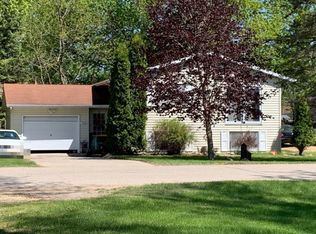 800 Washington St, Cleveland, MN 56017