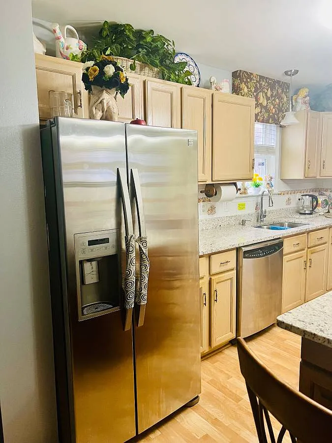 1 bed, 144 sqft, $1,100 — Photo 1