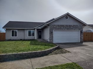 5960 Geyser Peak Pl, Eugene, OR 97402