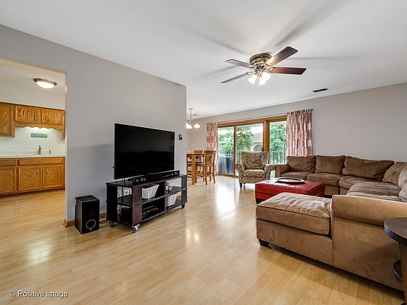 2nd image of 4939 E Circle Dr APT 206