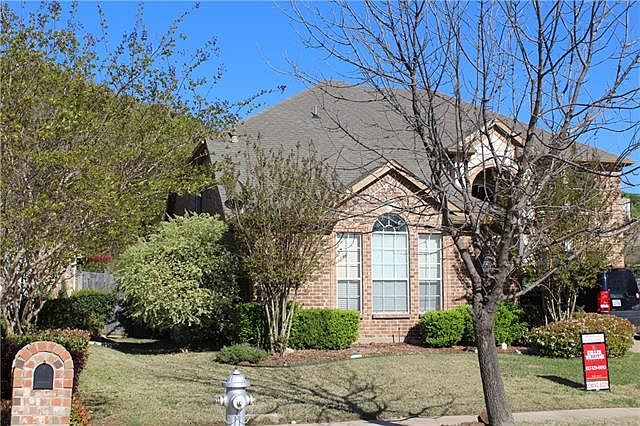 1st image of 2123 Twelve Oaks Ct
