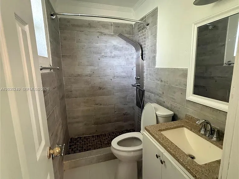 78 NE 43rd St #0 — Photo 22