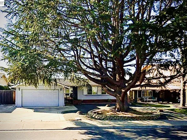 775 Catalina Dr, Livermore, CA 94550