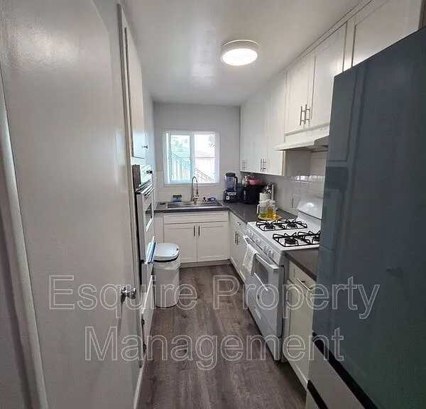 241 W Clara St #2 — Photo 2