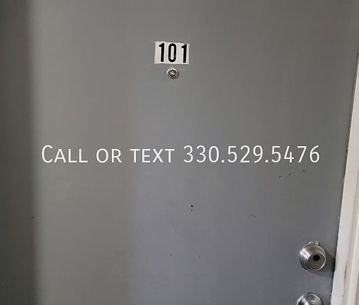 2nd image of 389 Sherman St APT 101