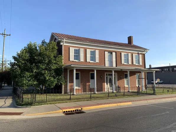 225 N 2nd St, Vincennes, IN 47591