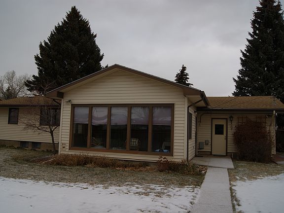 5th image of 1132 Curtis St