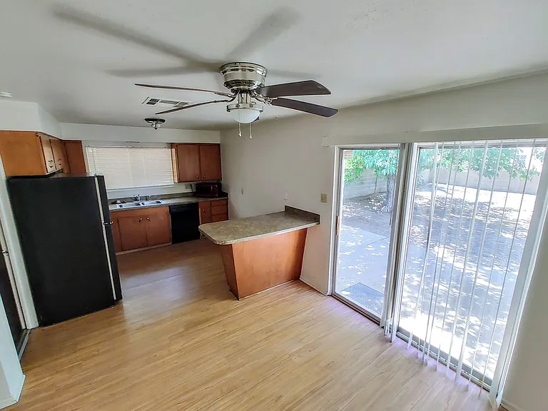 1420 Monte Vista Ave — Photo 4