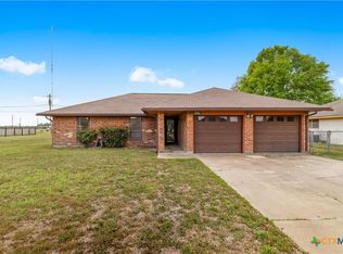 307 Pheasant Dr, Victoria, TX 77905
