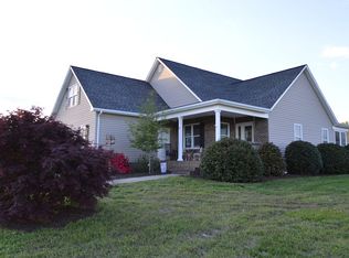 51 Stable Brook Ln, Taylorsville, NC 28681