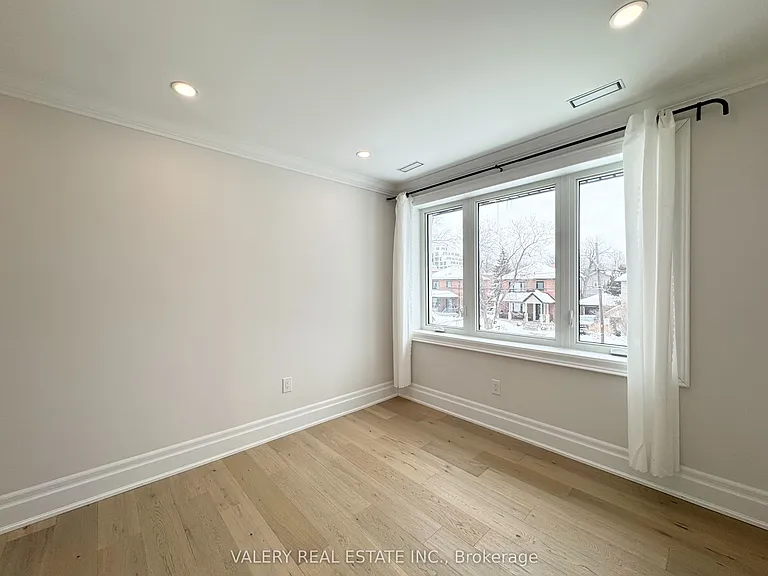 30 Morgan Ave #1 — Photo 30