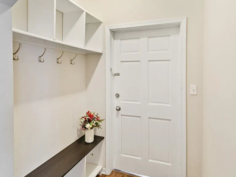 301 W Park Ave #1 — Photo 7