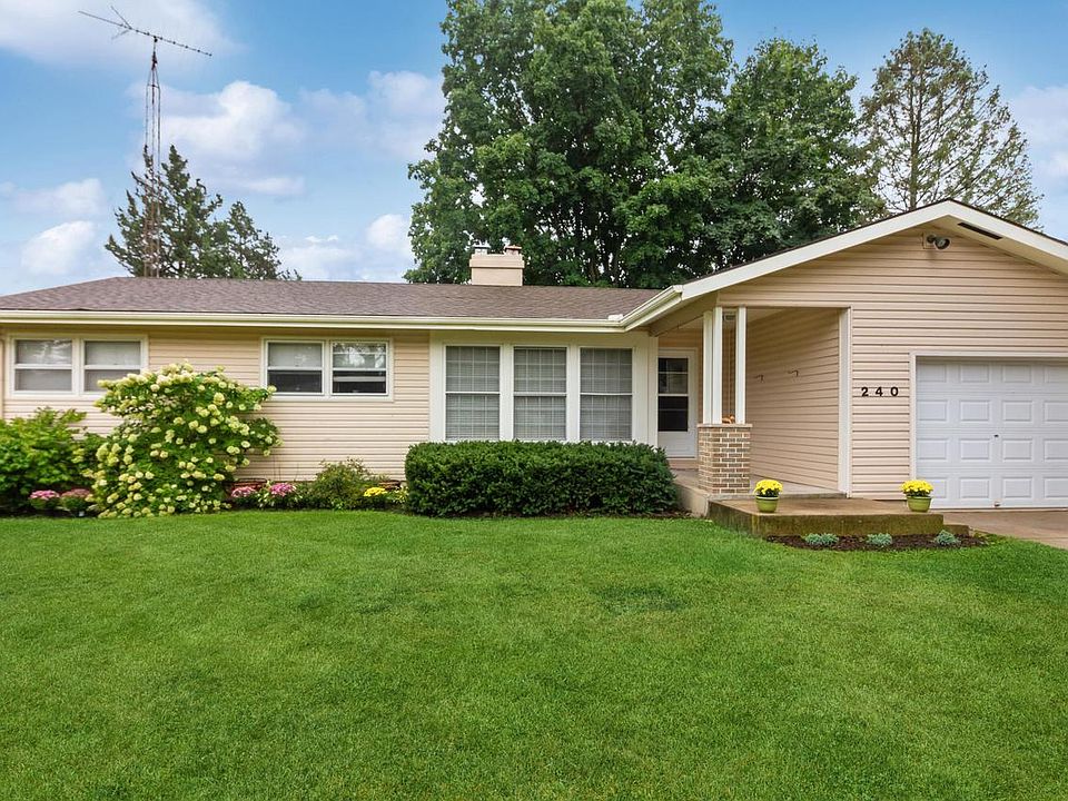 240 West Wisconsin STREET, Delavan, WI 53115 Zillow