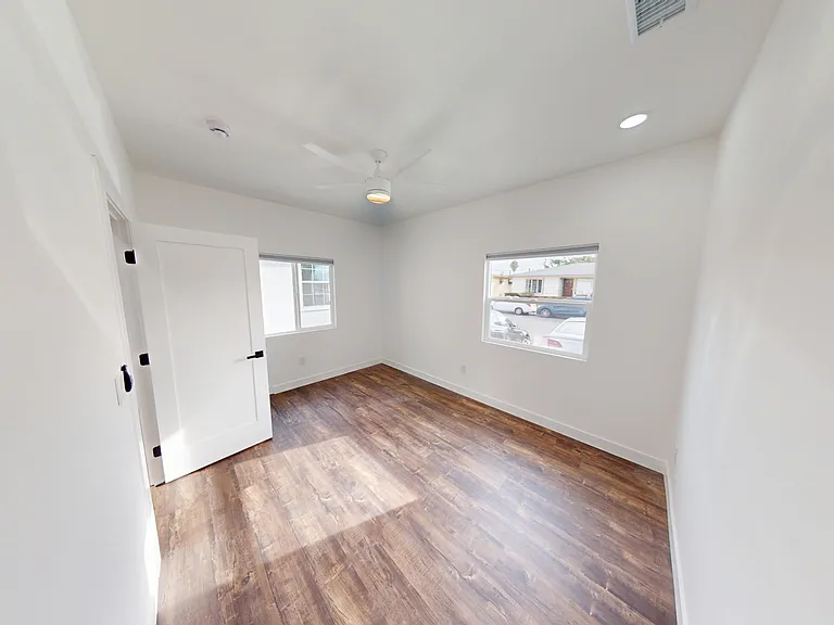 4941 Art St — Photo 8