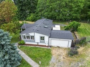 3374 Best Rd, Oak Harbor, WA 98277