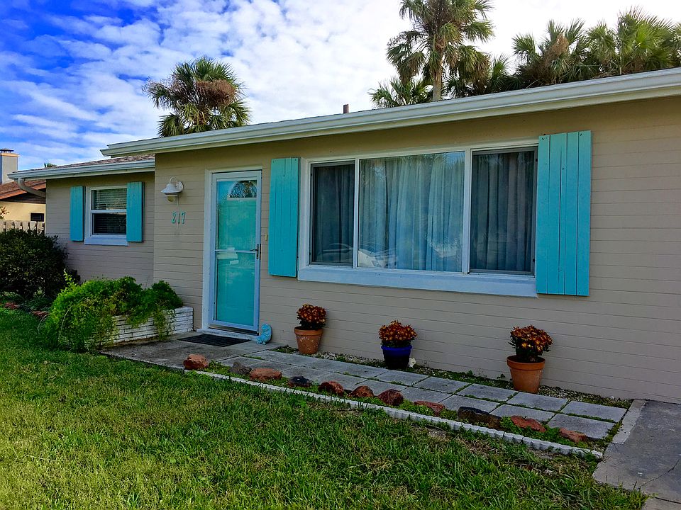 Florida beach bungalow