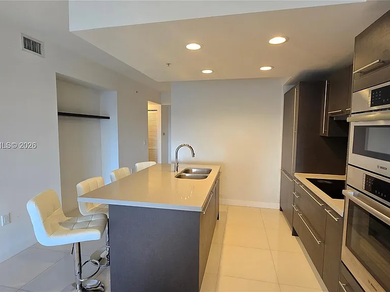7825 NW 107th Ave #318 — Photo 5