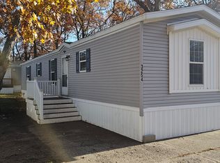 3254 Toronto Ave, Norton Shores, MI 49444