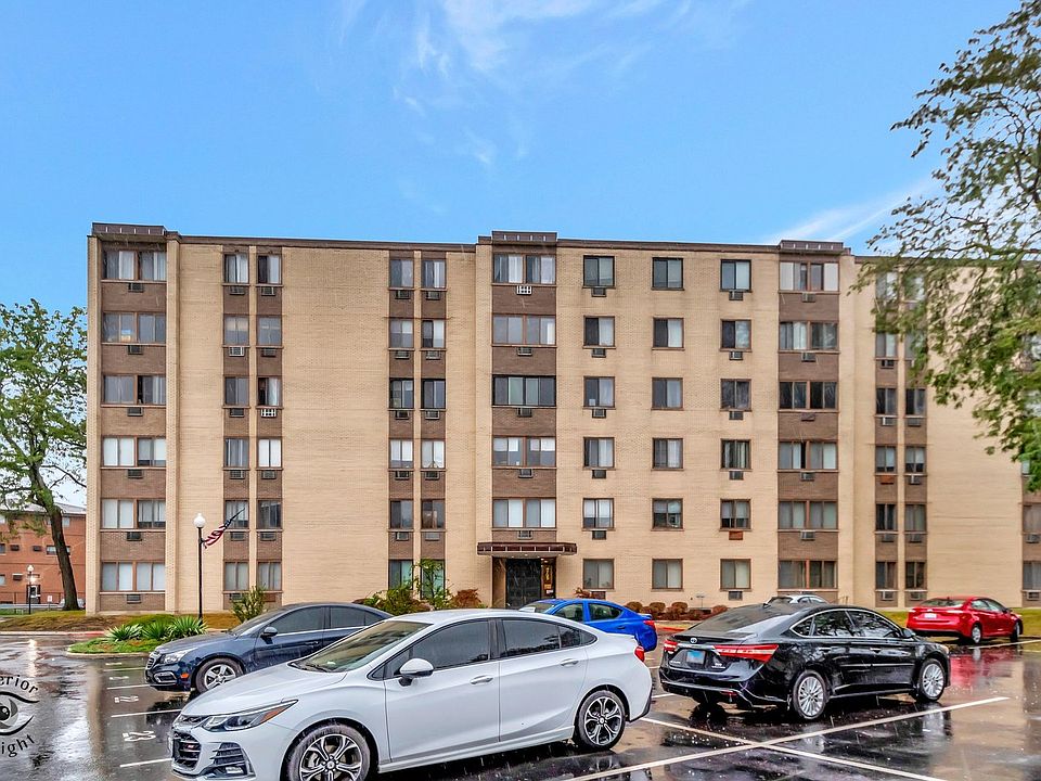 1st image of 9725 S Karlov Ave APT 309