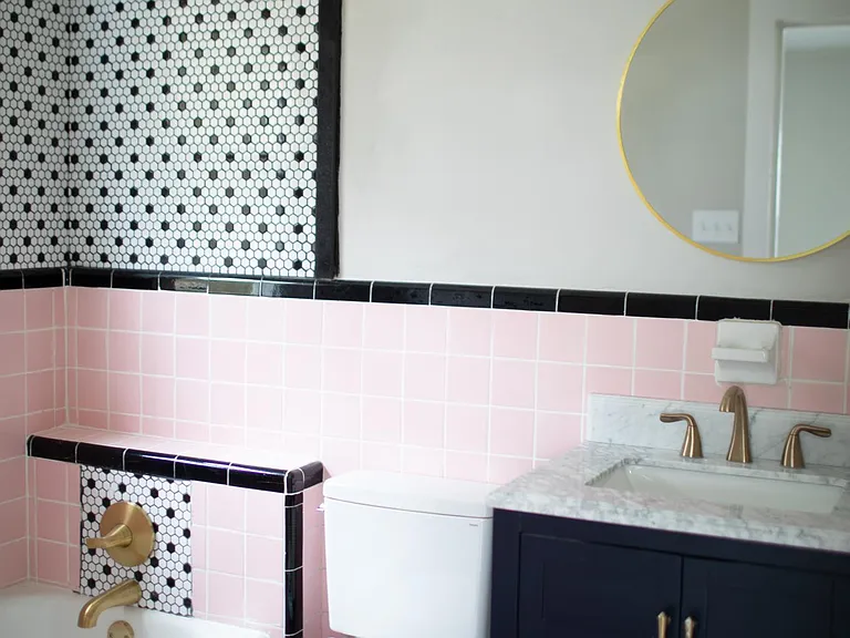 382 Enota Pl SW — Photo 11