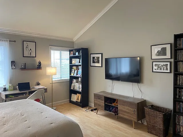 142 Rosemont Ave #5 — Photo 9