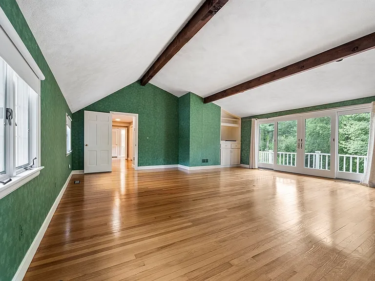 131 Montvale Rd — Photo 18