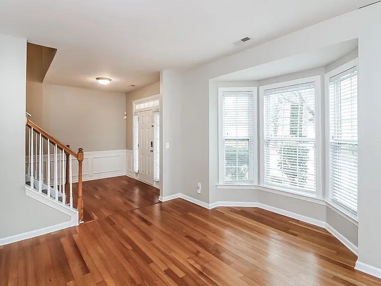 5212 Inverness Ct — Photo 16