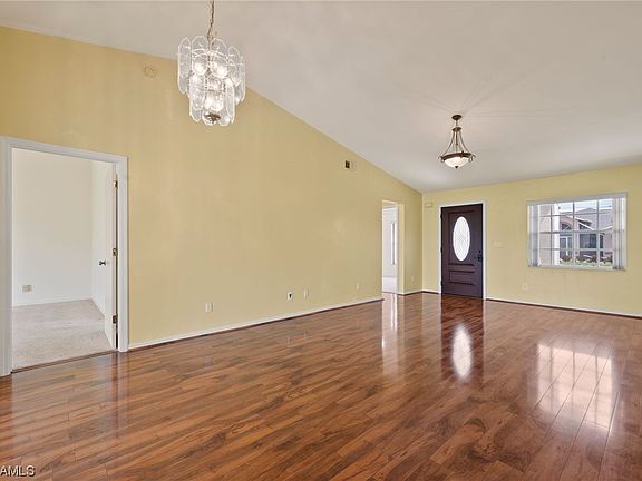 4th image of 3705 Sabal Springs Blvd