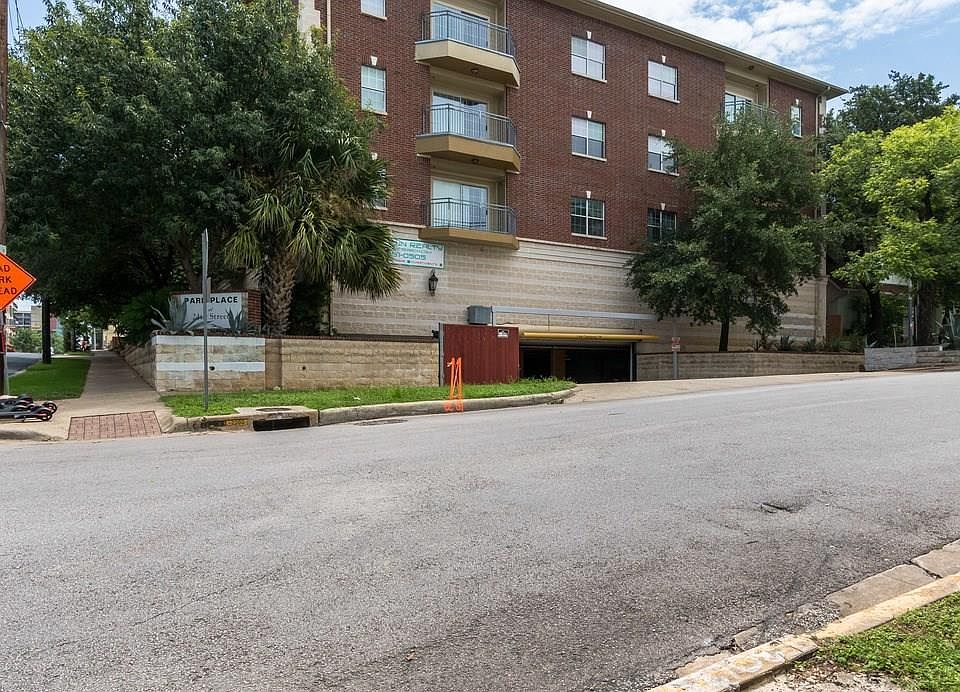 1st image of 1023 W 24th St APT 806
