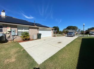 2825 Silent Wood Dr, Cantonment, FL 32533