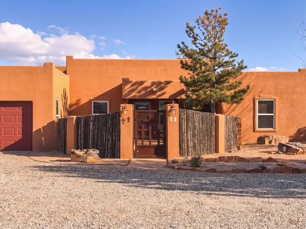 8 Avenida De La Paz, Lamy, NM 87540