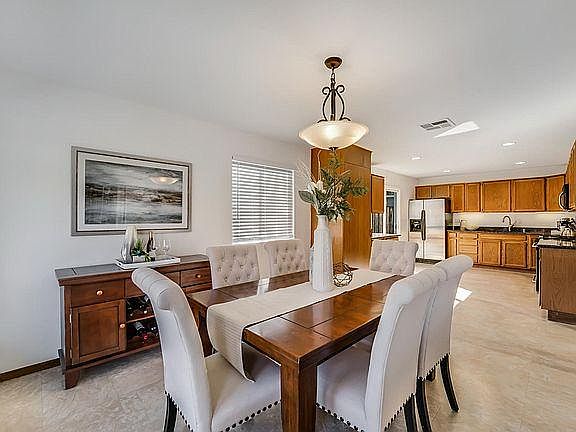 5th image of 12845 Custer Dr