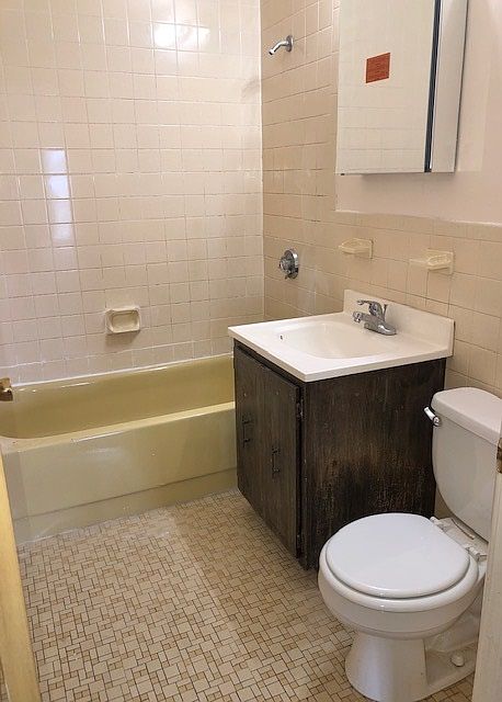 2nd image of 225 Independence Ave APT 31