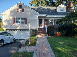 33 Batavia Pl FLOOR 2, Harrison, NY 10528