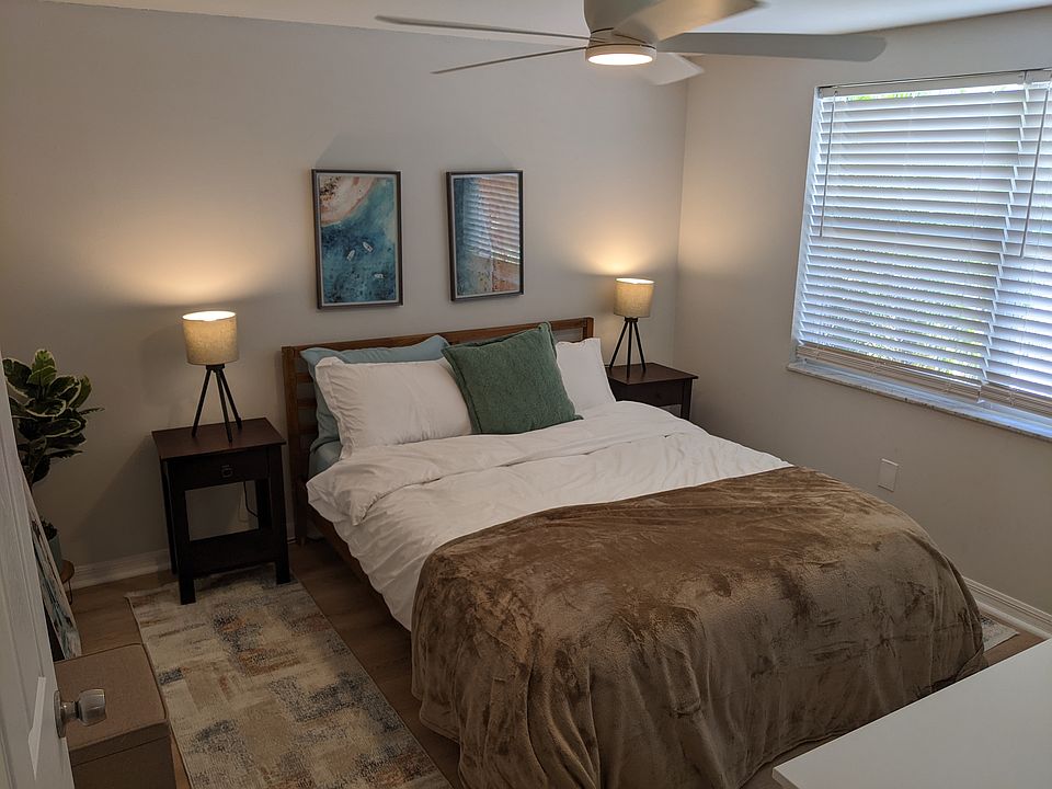 1st image of 3914 Marlborough Pl
