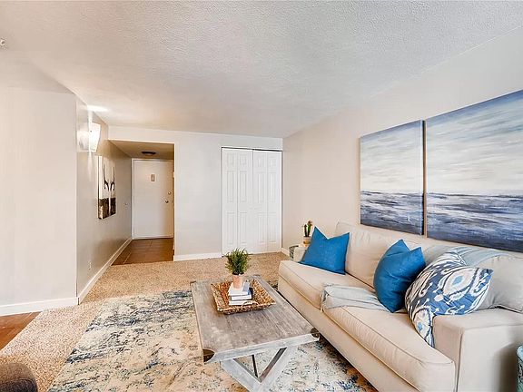2nd image of 1155 Ash St APT 102