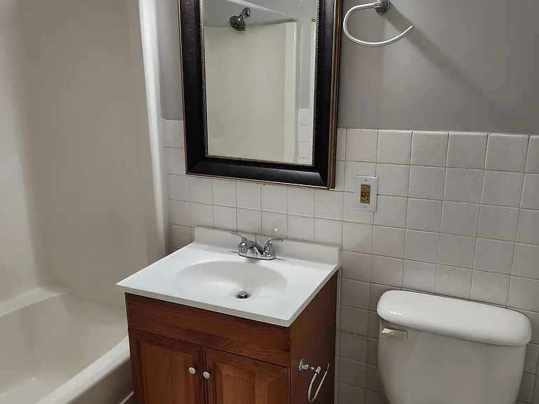 69 Parrish St #5 — Photo 11